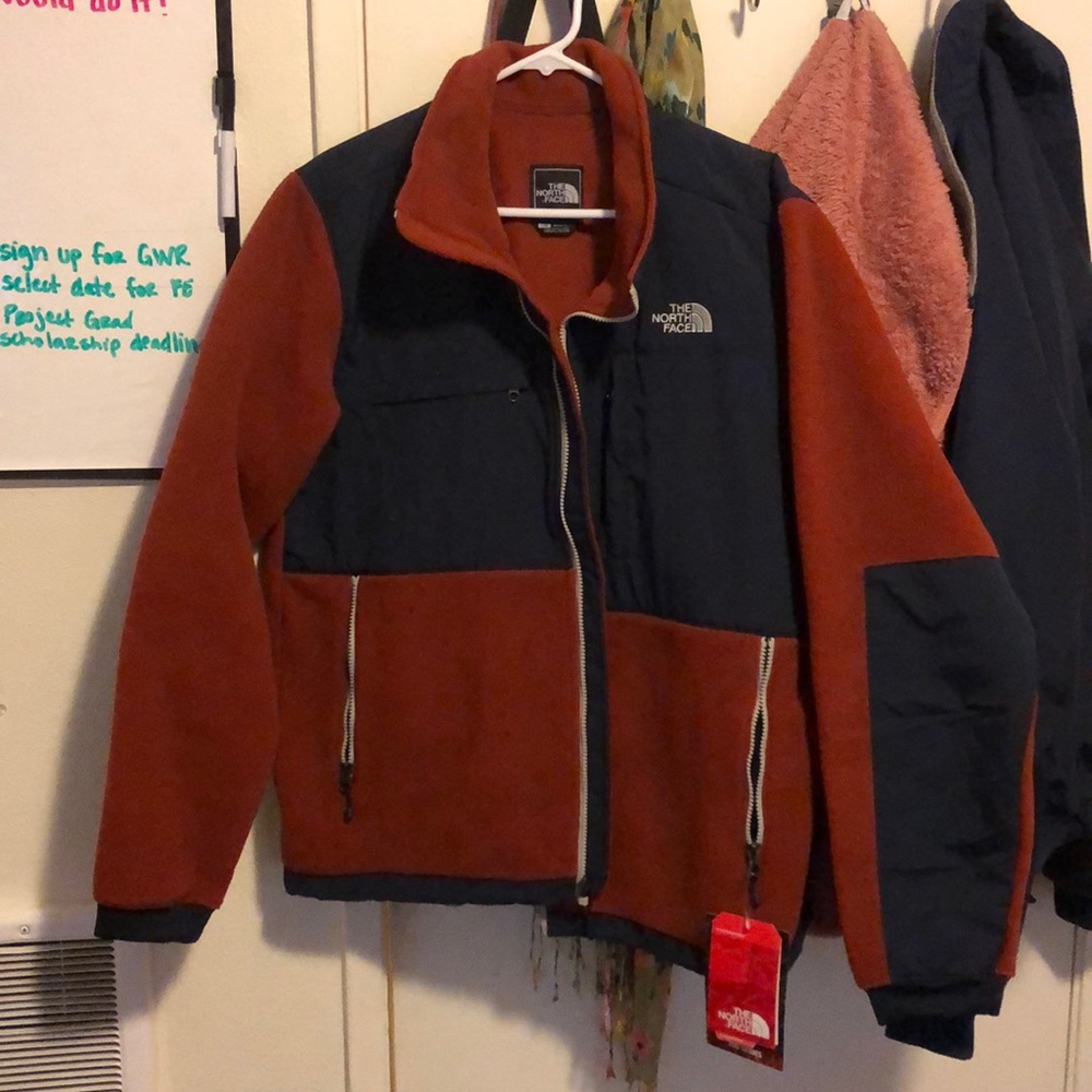 MENS NORTH FACE JACKET